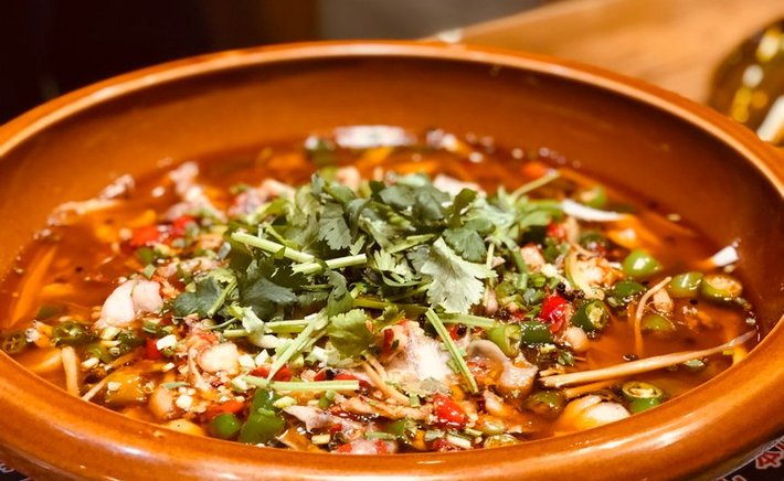 A Weeknight Chili in a Clay Pot